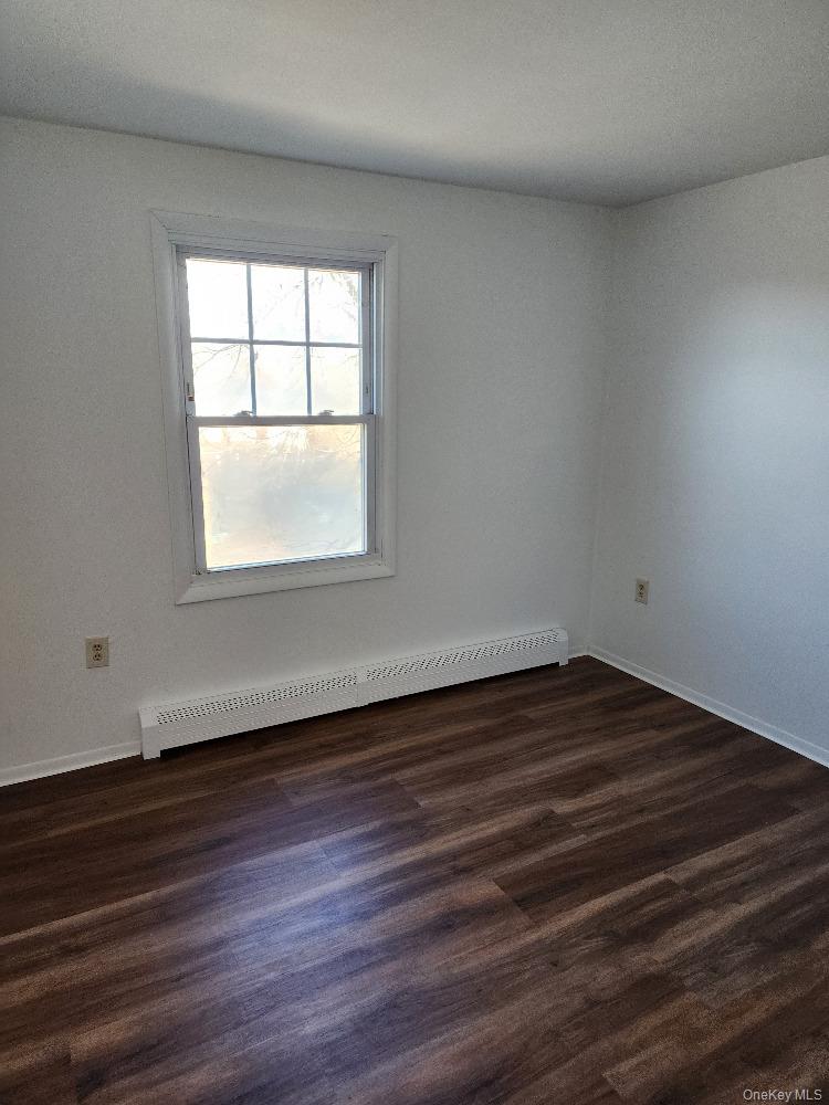 16 Harbor Hill Court Property Photo 17