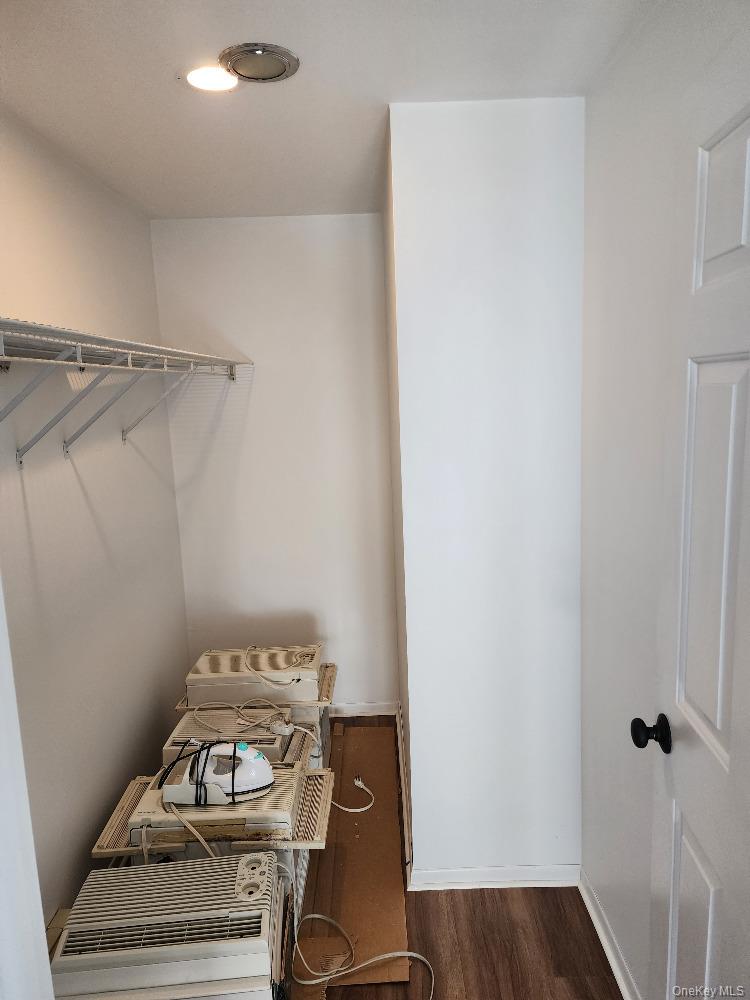 16 Harbor Hill Court Property Photo 19