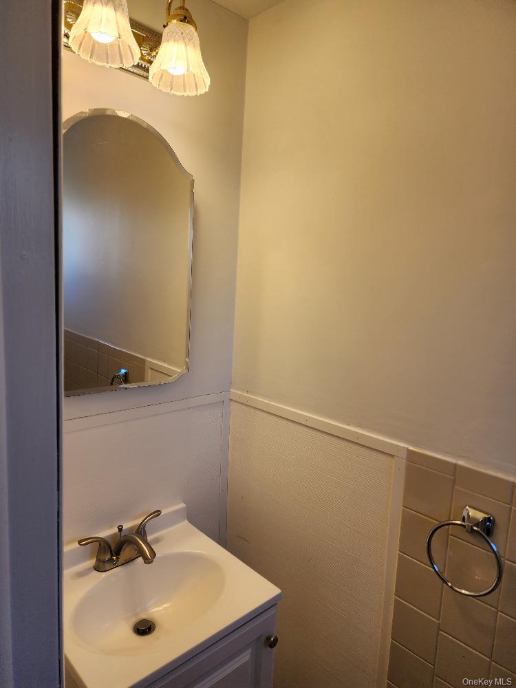 16 Harbor Hill Court Property Photo 22