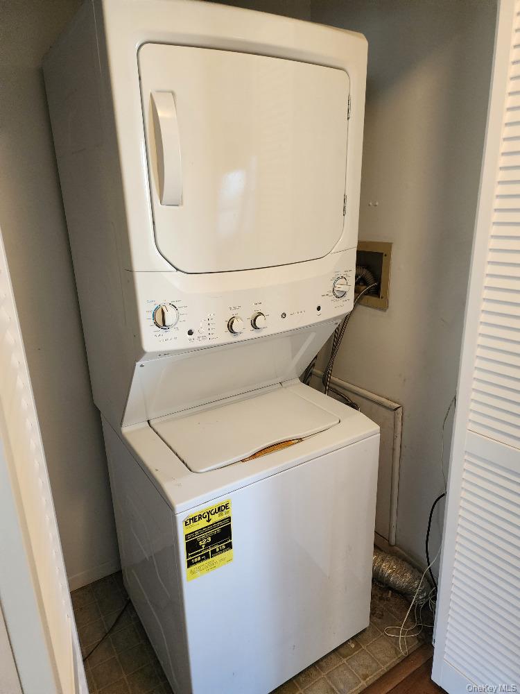 16 Harbor Hill Court Property Photo 23