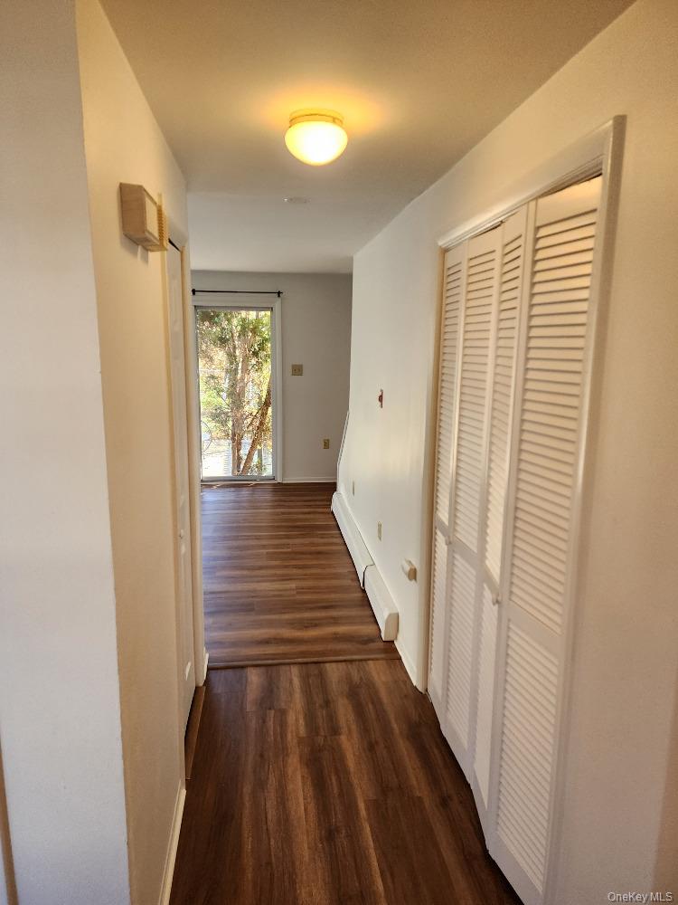 16 Harbor Hill Court Property Photo 24
