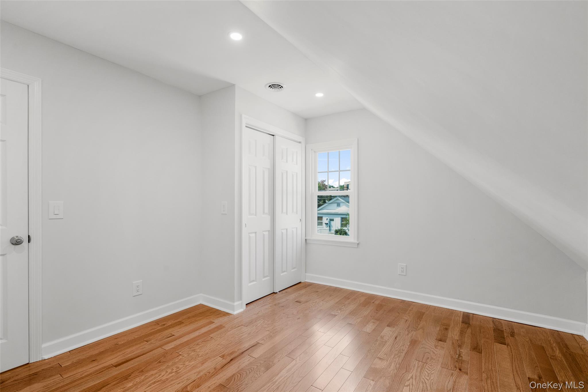 823 Lester Avenue Property Photo 20