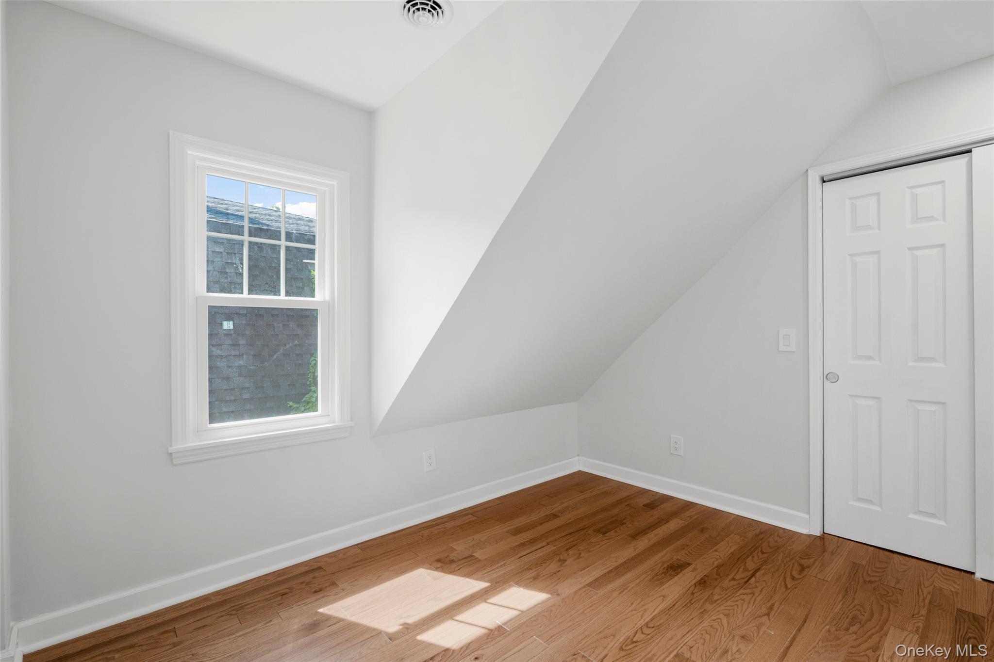823 Lester Avenue Property Photo 21