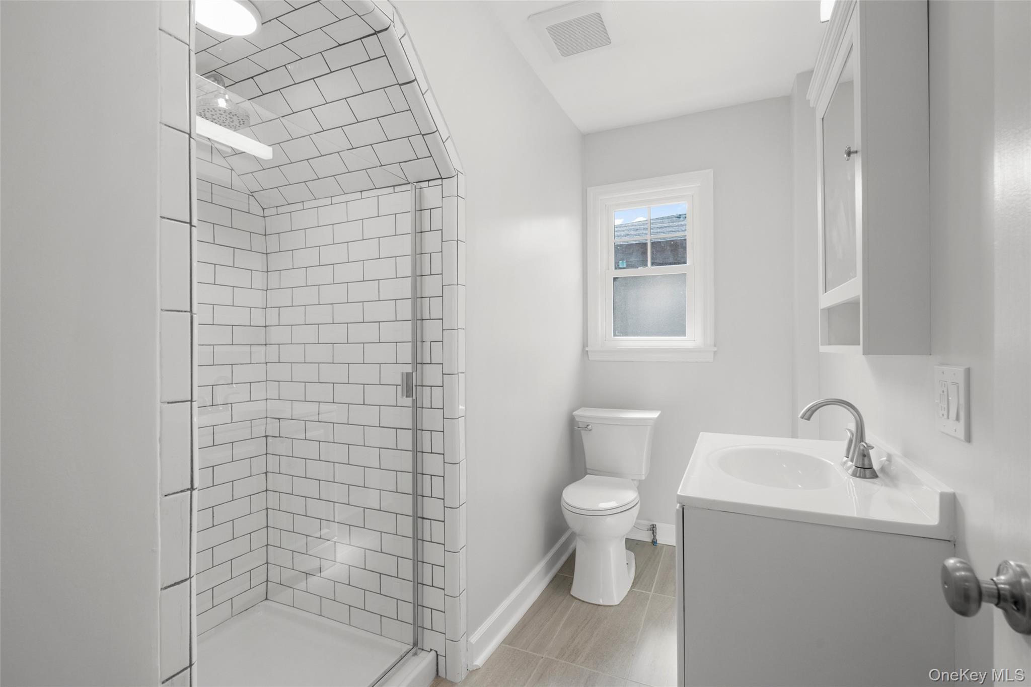 823 Lester Avenue Property Photo 22