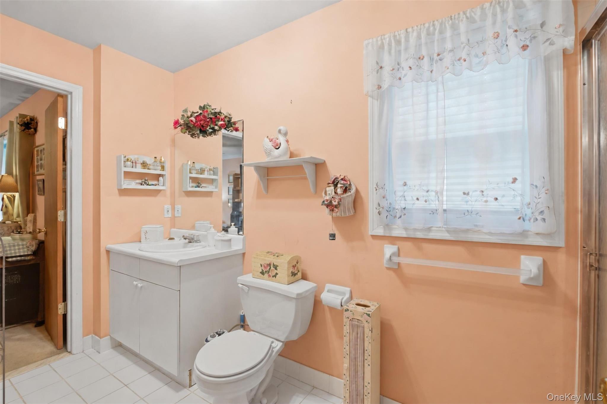 15 Aron Court Property Photo 27