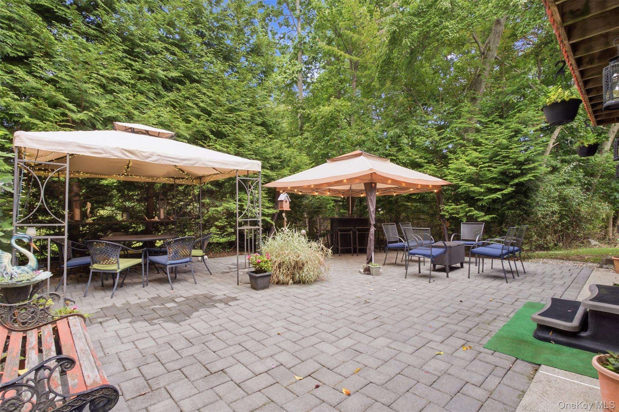 15 Aron Court Property Photo 34