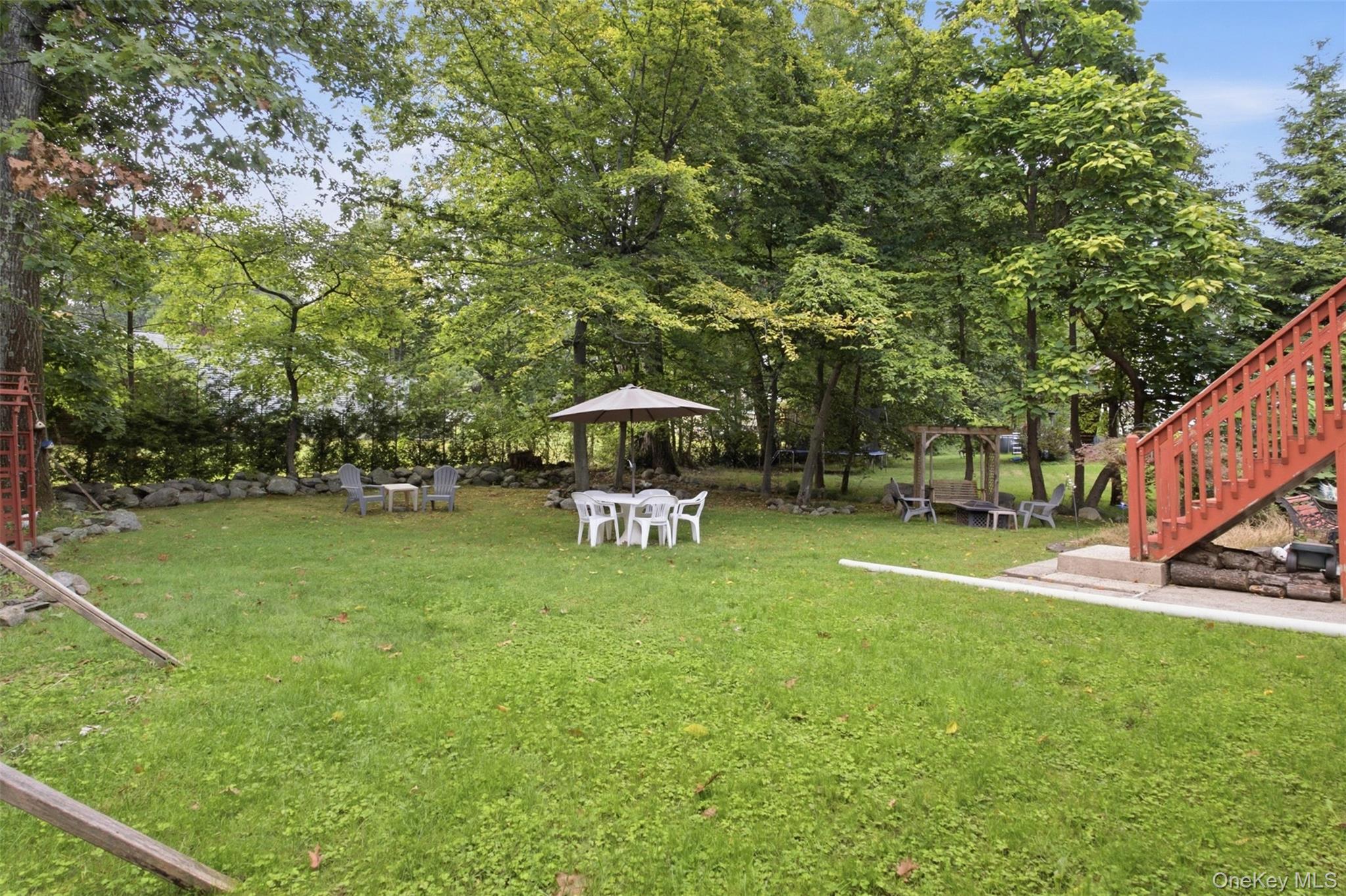 15 Aron Court Property Photo 35