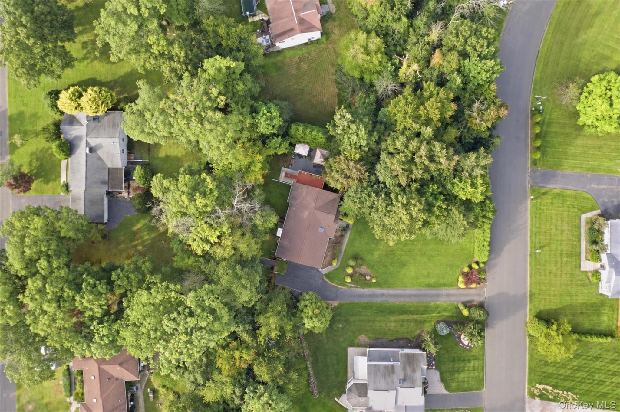 15 Aron Court Property Photo 39