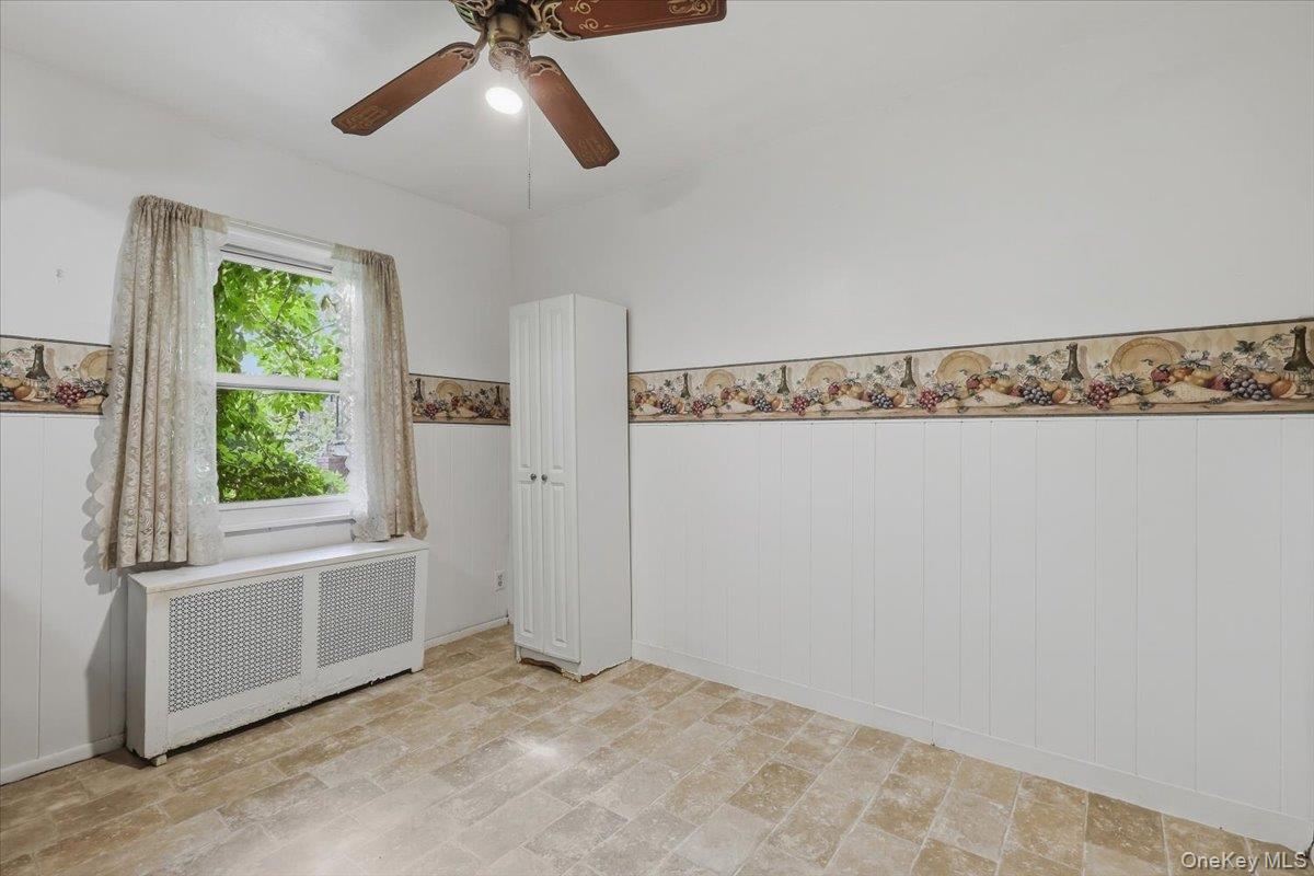 1647 Radcliff Avenue Property Photo 10