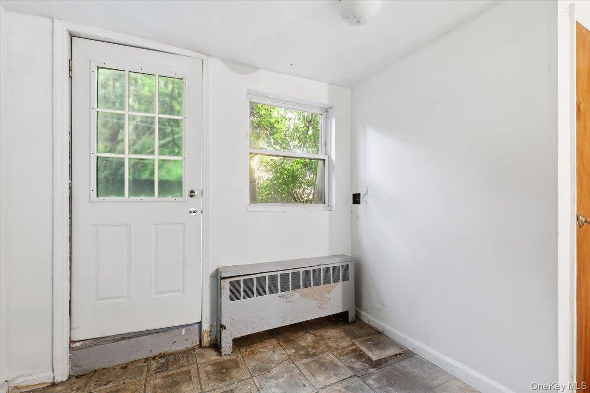 1647 Radcliff Avenue Property Photo 14
