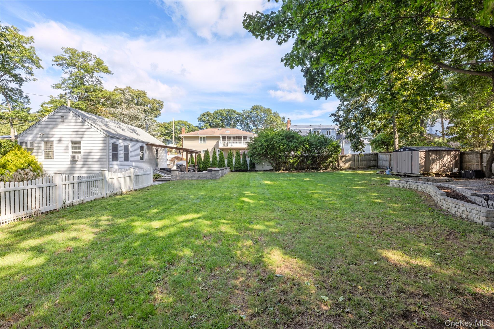 294 Deer Road Property Photo 26