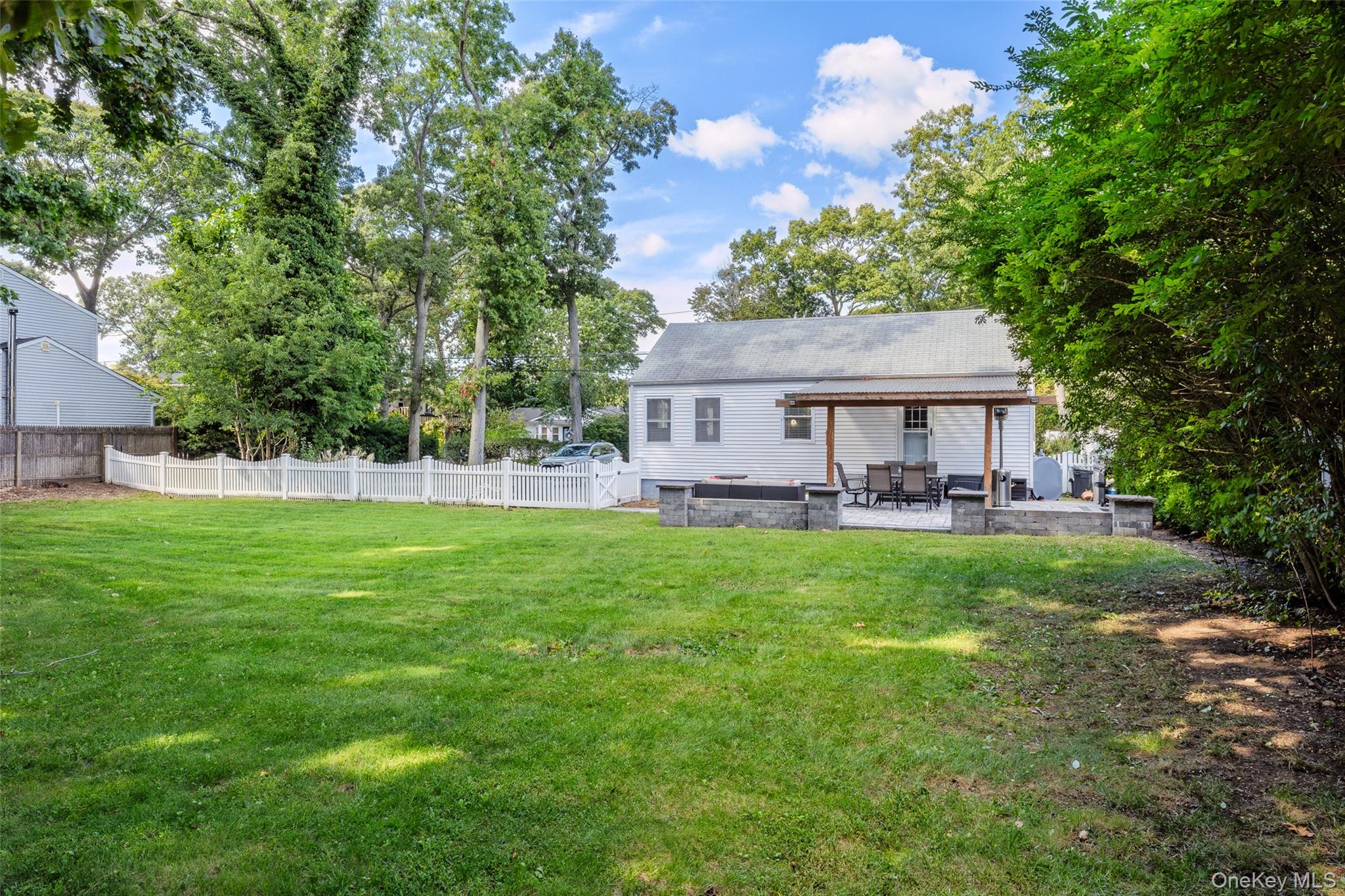 294 Deer Road Property Photo 27