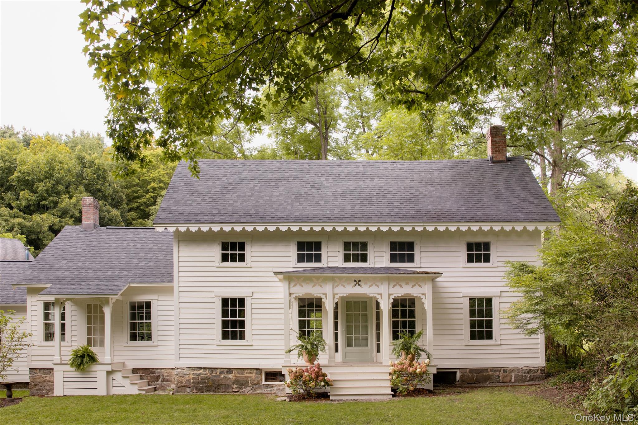 16 Bachus Road Property Photo 1