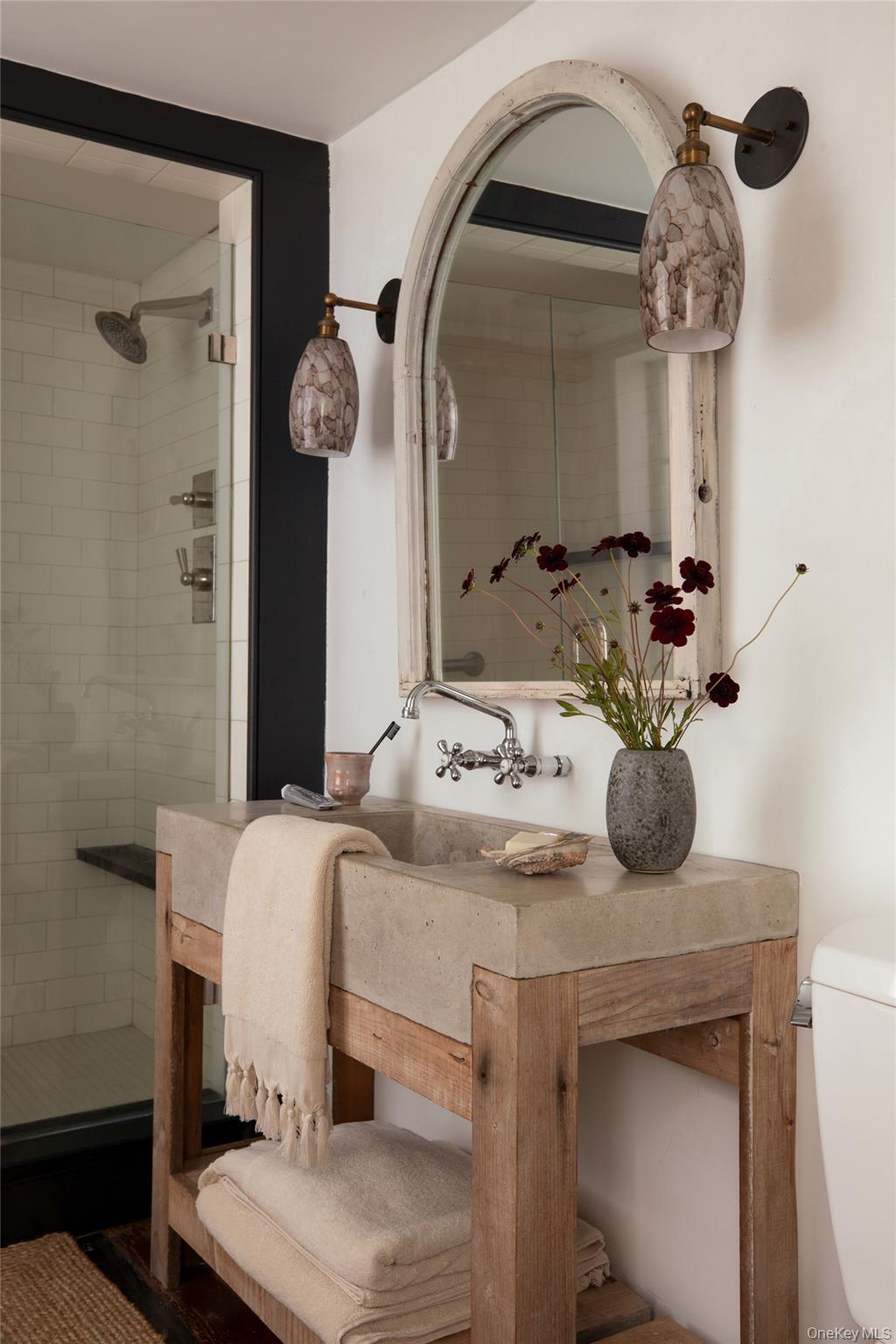 16 Bachus Road Property Photo 19