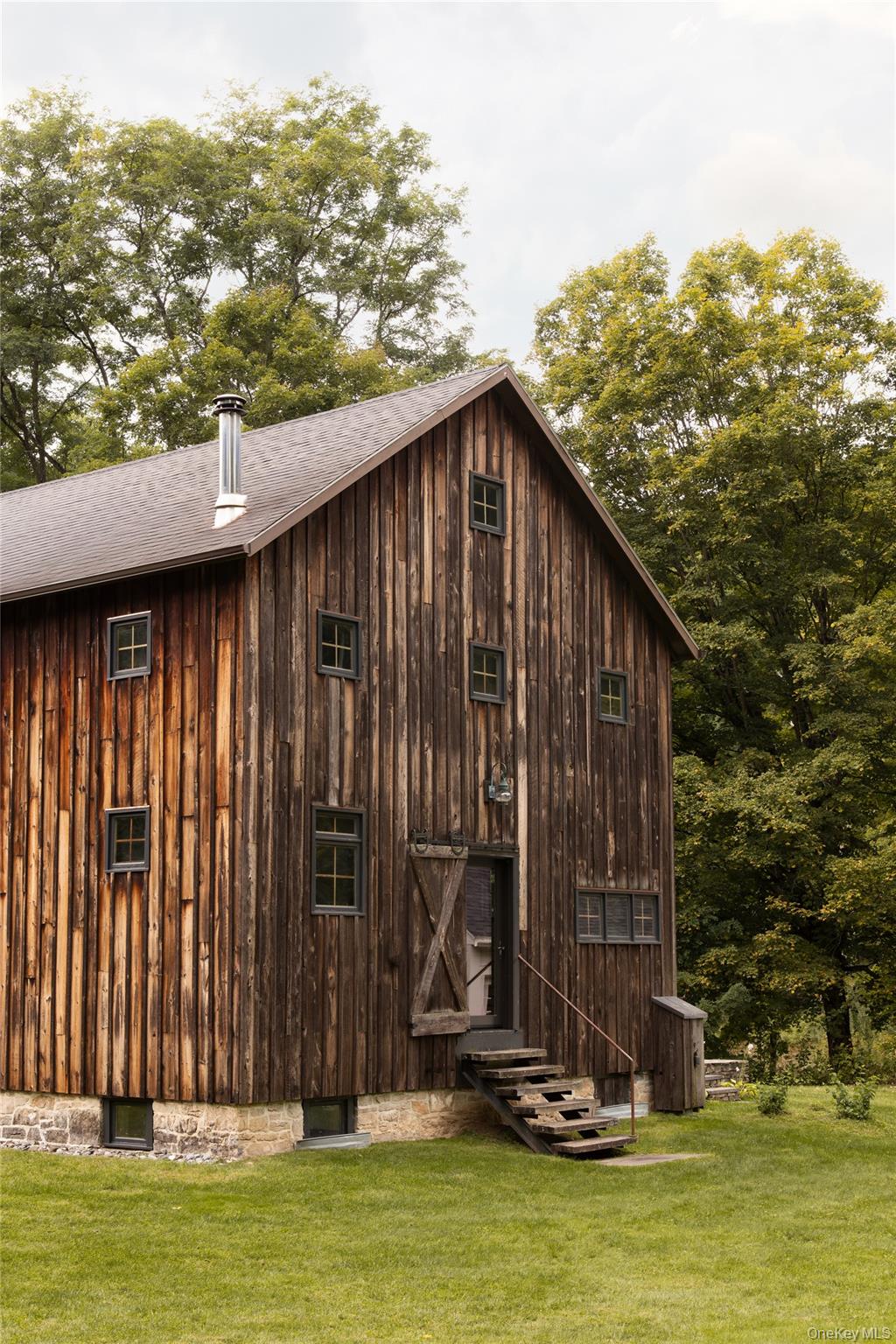 16 Bachus Road Property Photo 34