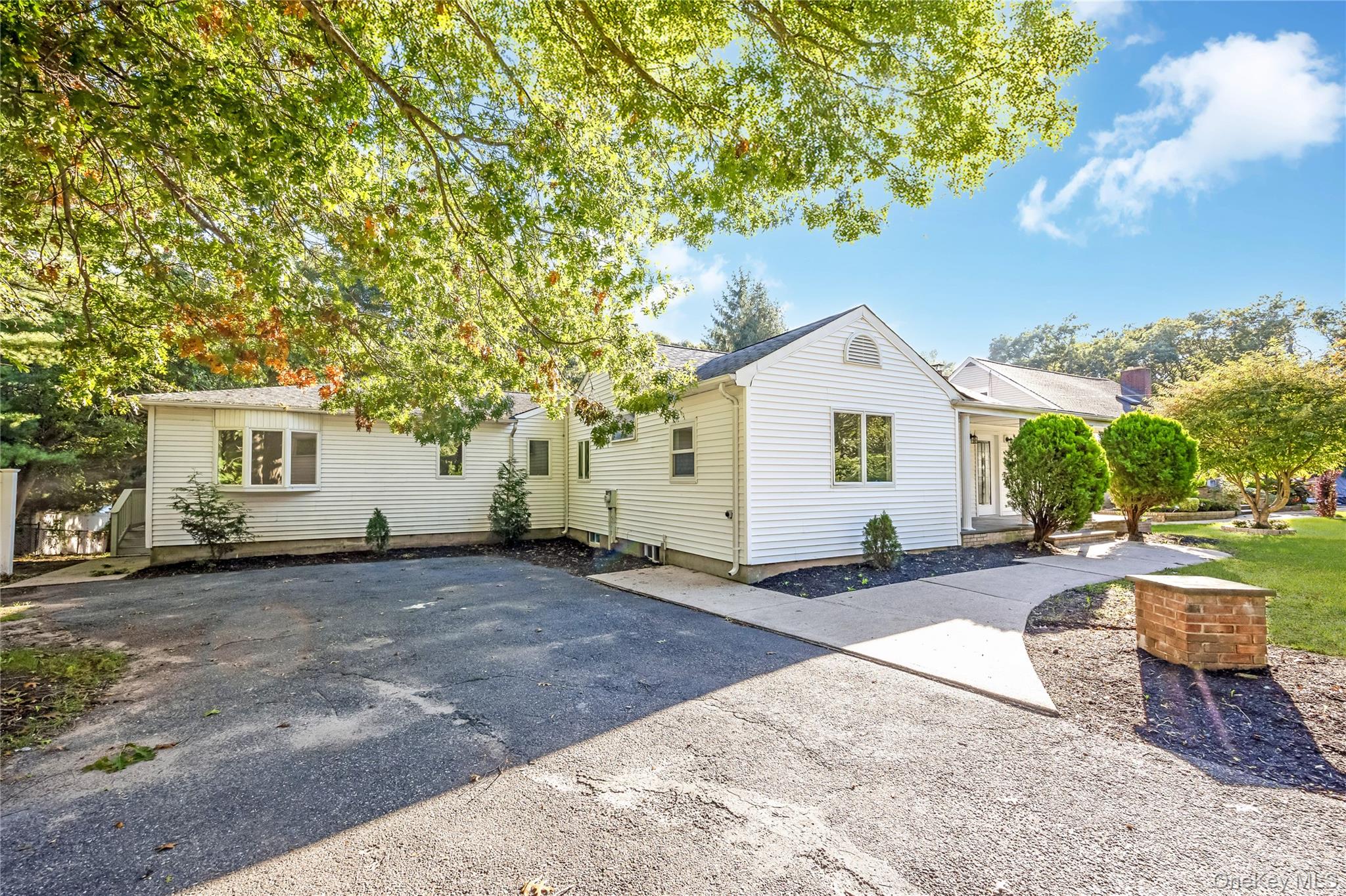 52 Rexmere Avenue Property Photo 3