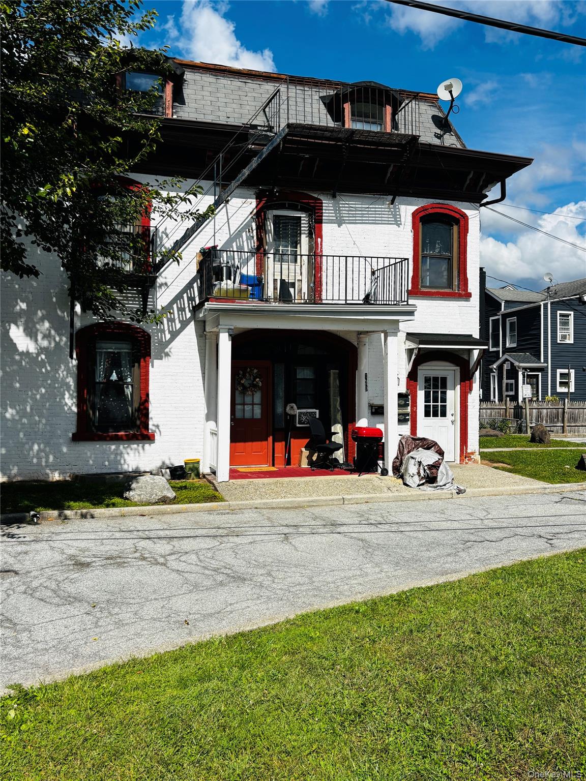 120 Smith Street Property Photo 1