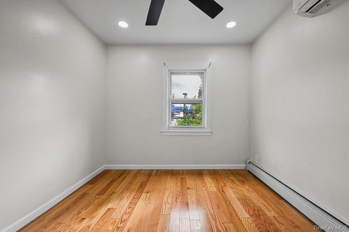 5433 44th Street Property Photo 10
