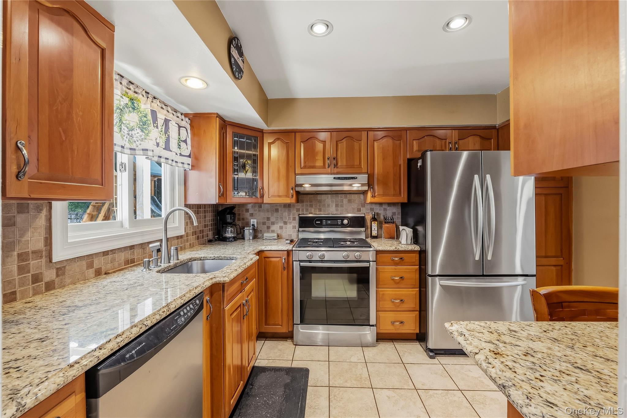 3 Buena Vista Avenue Property Photo 15