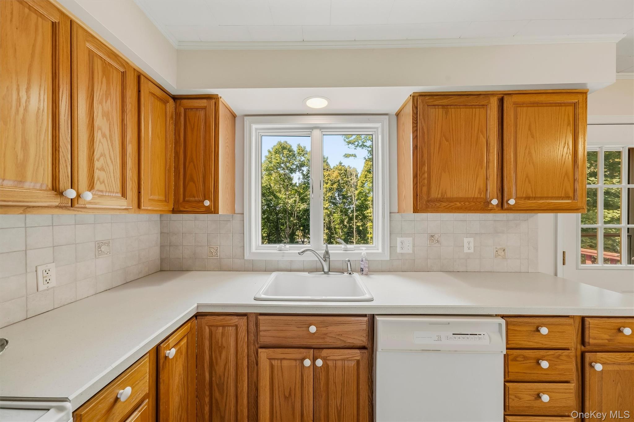 22 Sunrise Heights Property Photo 14