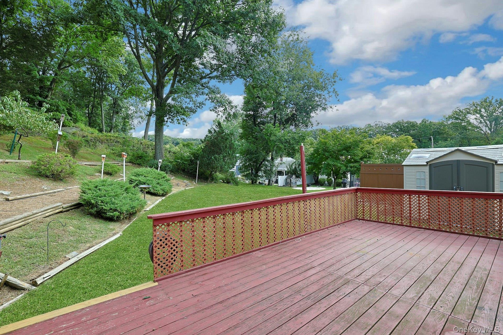 5 Seward Court Property Photo 8