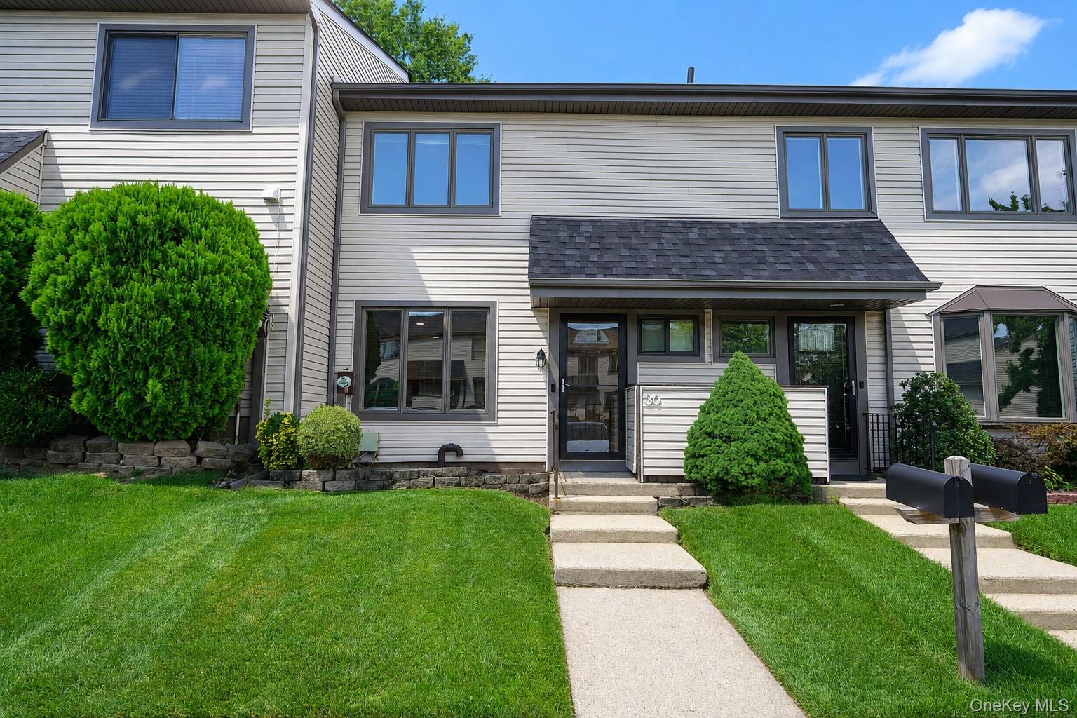 30 Hemlock Court Property Photo 1