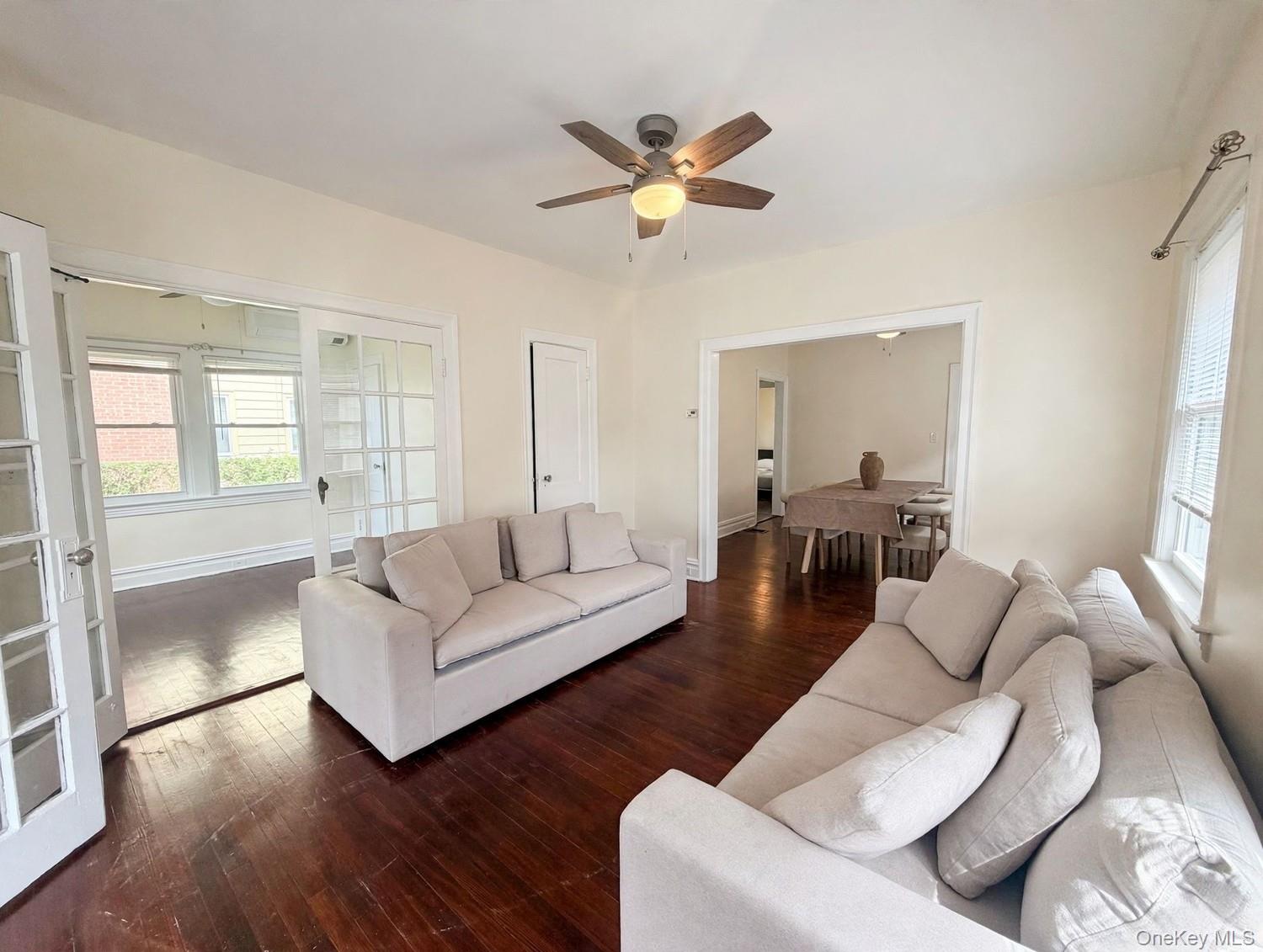 421 Union Avenue Property Photo 10