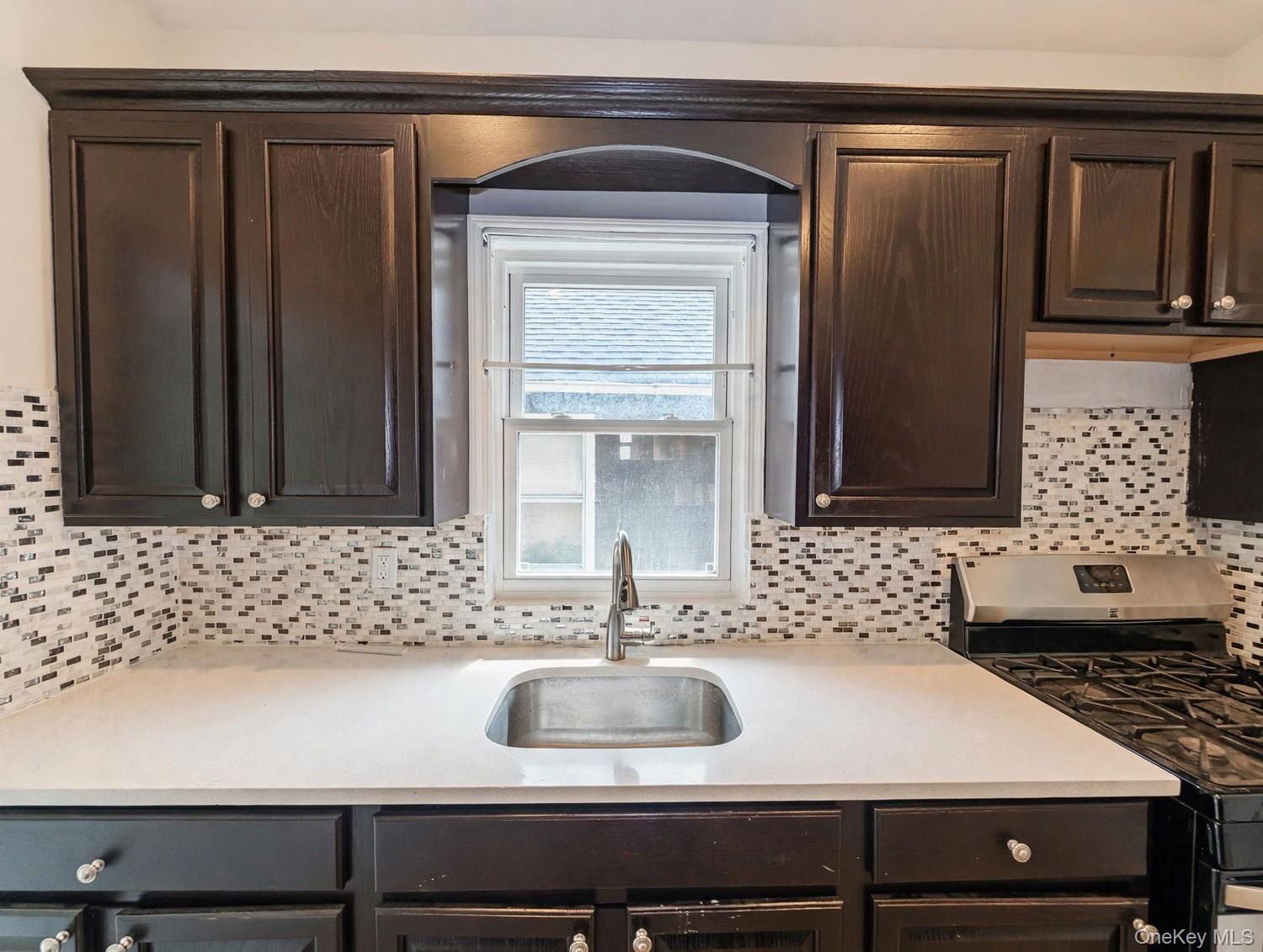 421 Union Avenue Property Photo 15