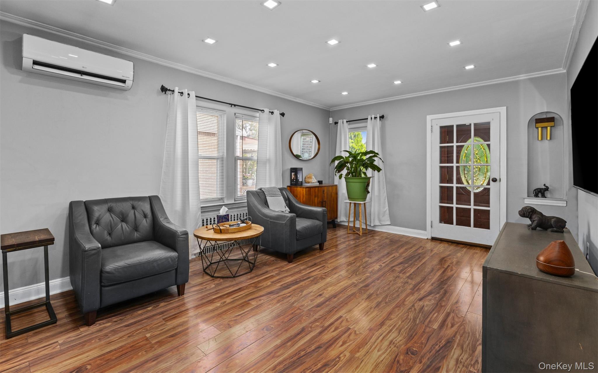 47 Alden Avenue Property Photo 1