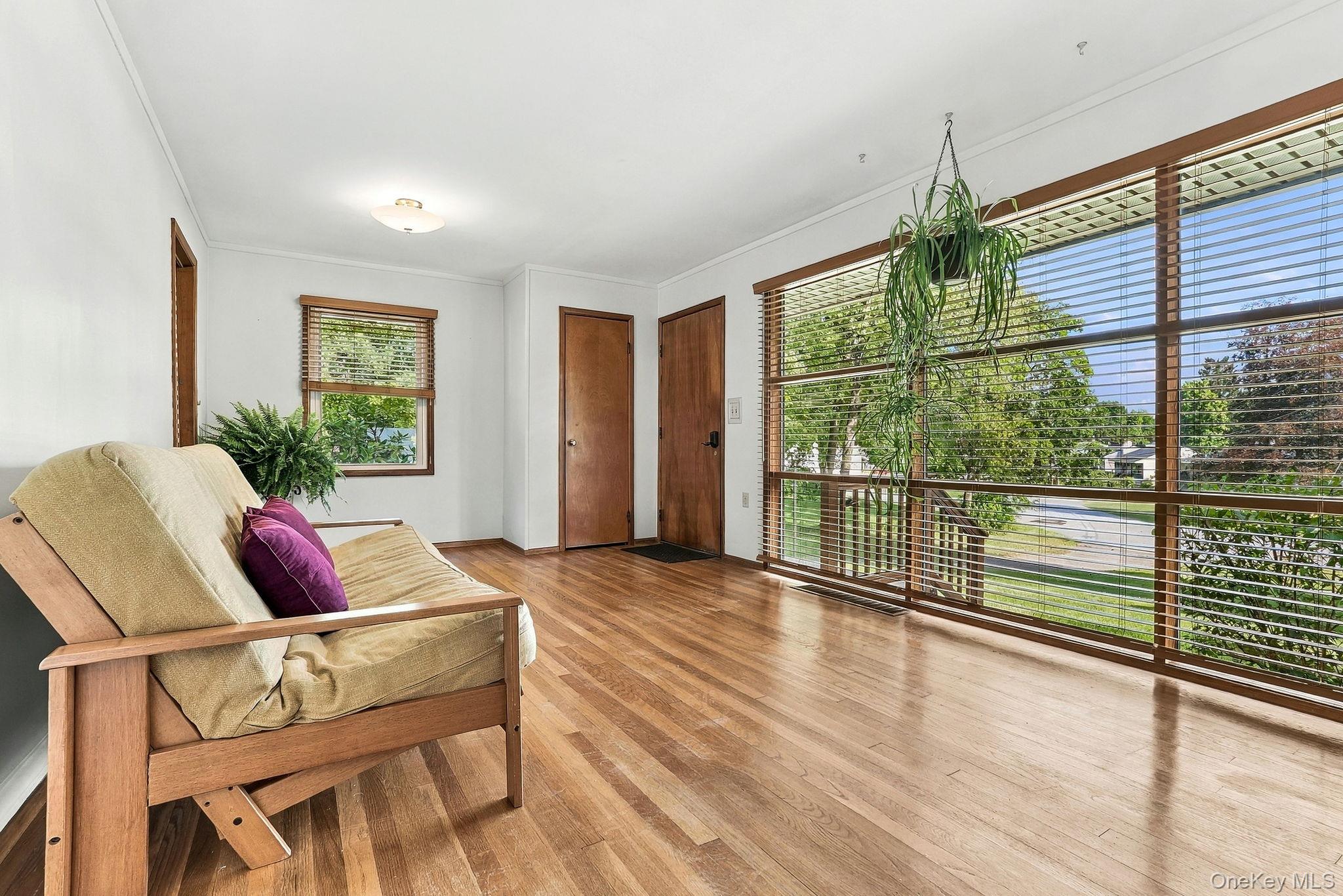 9 Glen Drive Property Photo 3