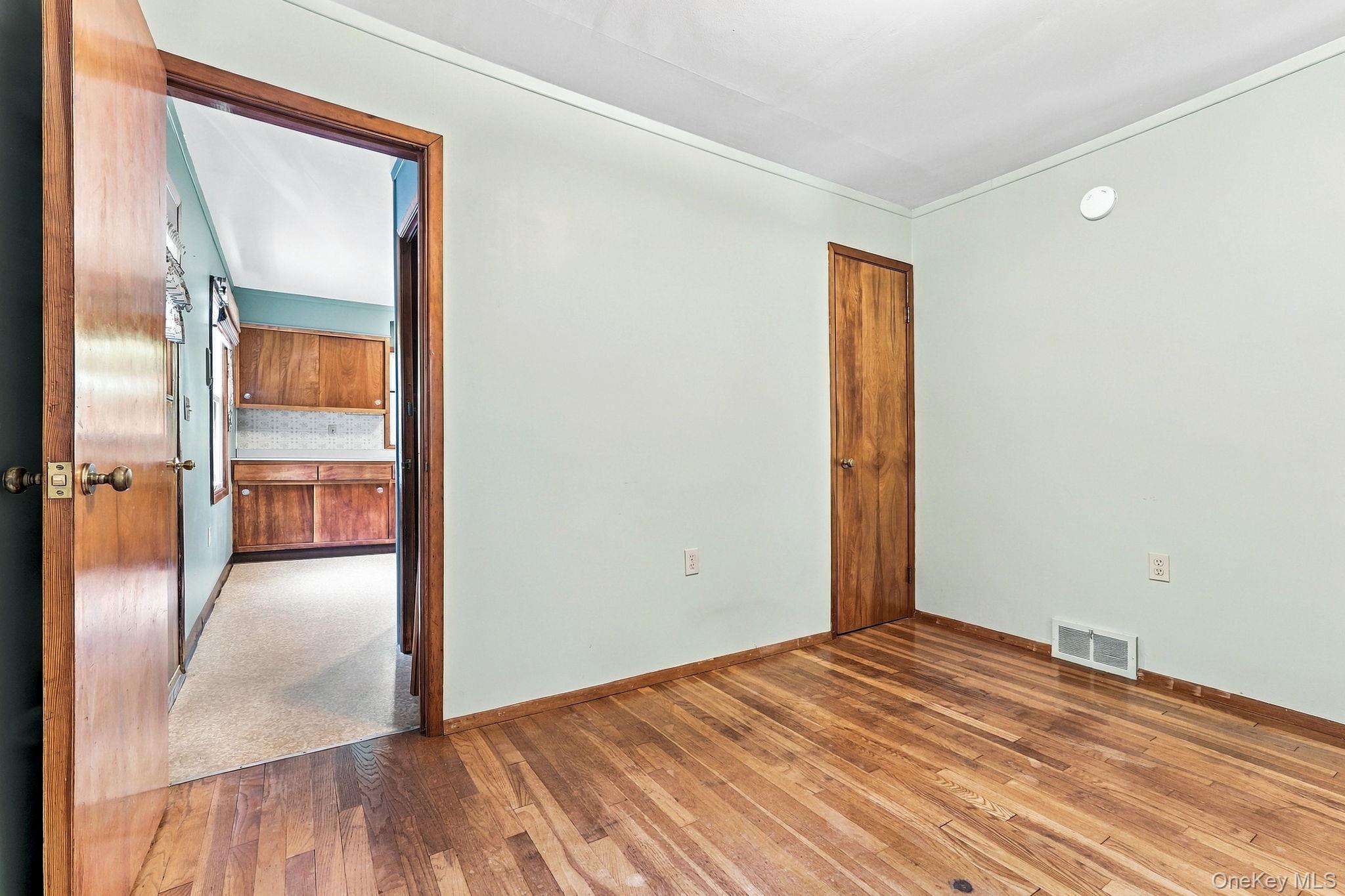 9 Glen Drive Property Photo 7