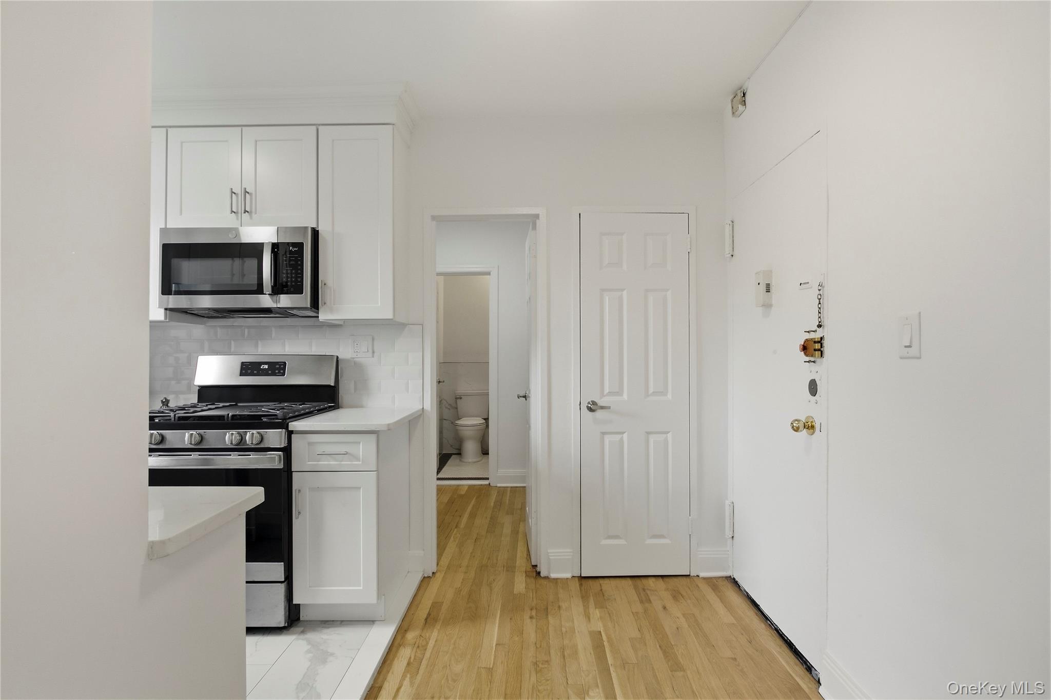 575 Bronx River Road 5f Property Photo 7