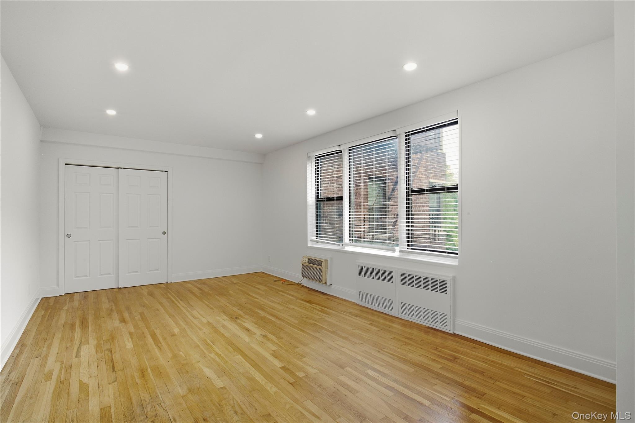 575 Bronx River Road 5f Property Photo 11