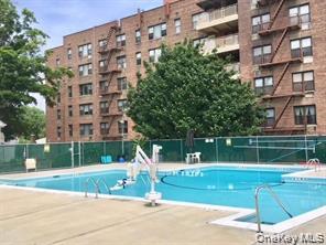 575 Bronx River Road 5f Property Photo 24