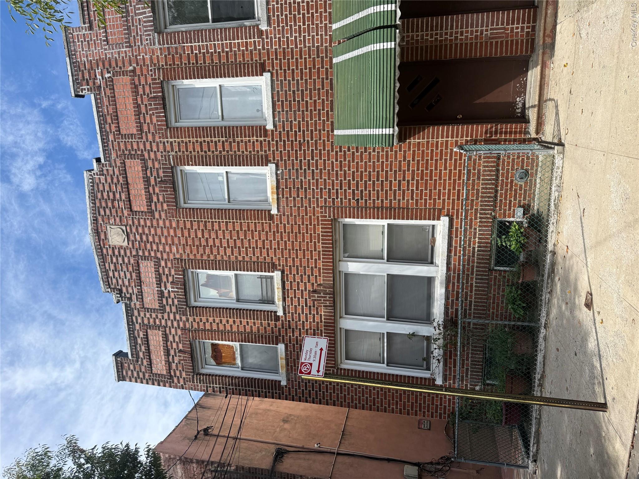 2427 Fuller Street Property Photo 1