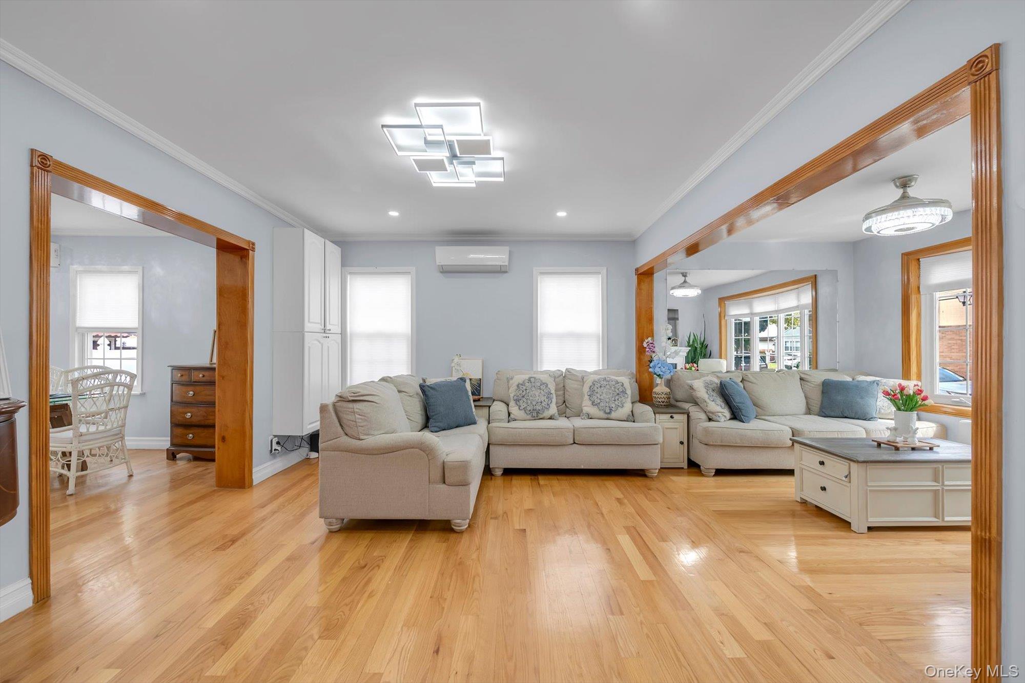 93 1st Street Property Photo 4