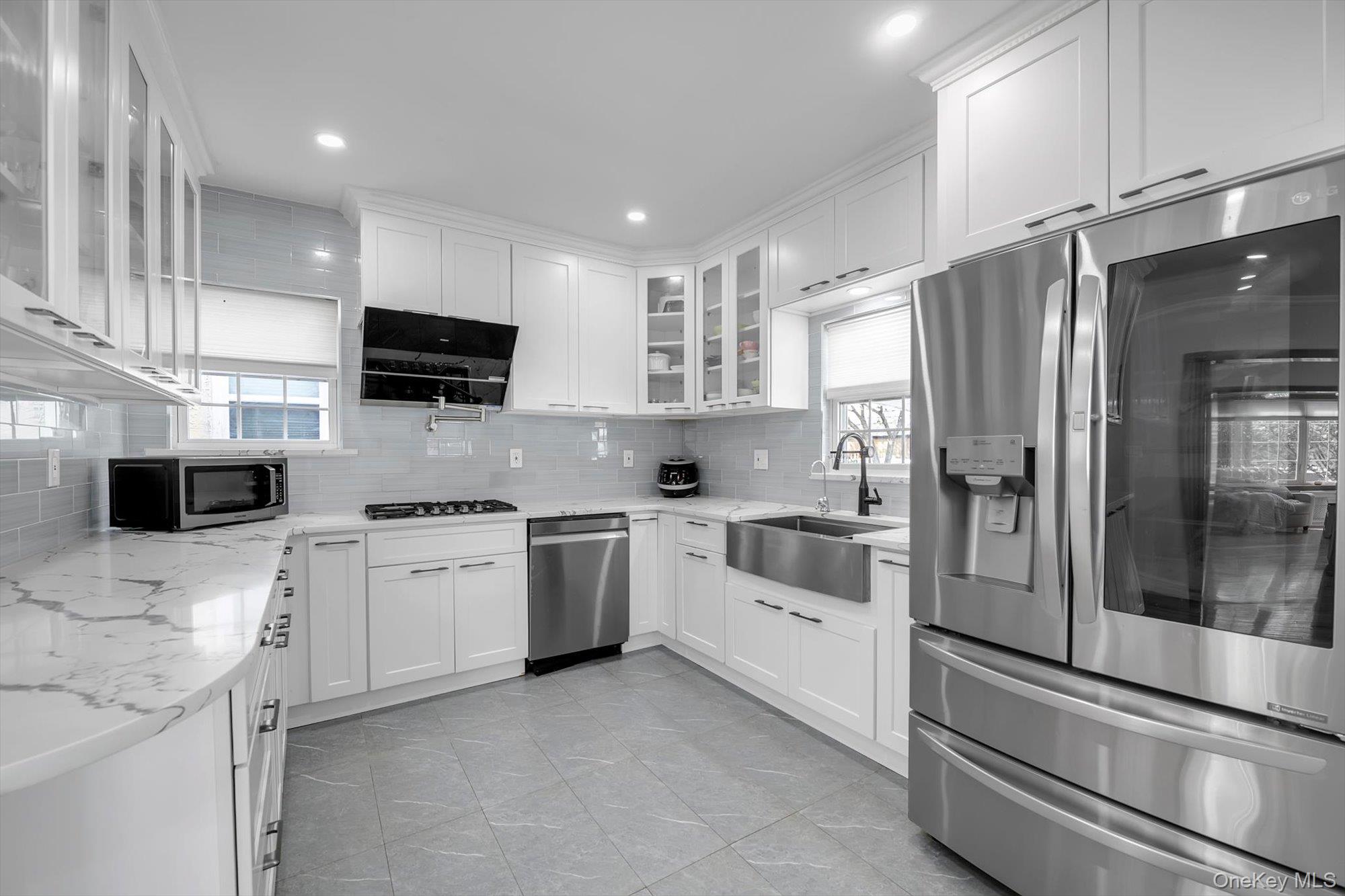 93 1st Street Property Photo 7