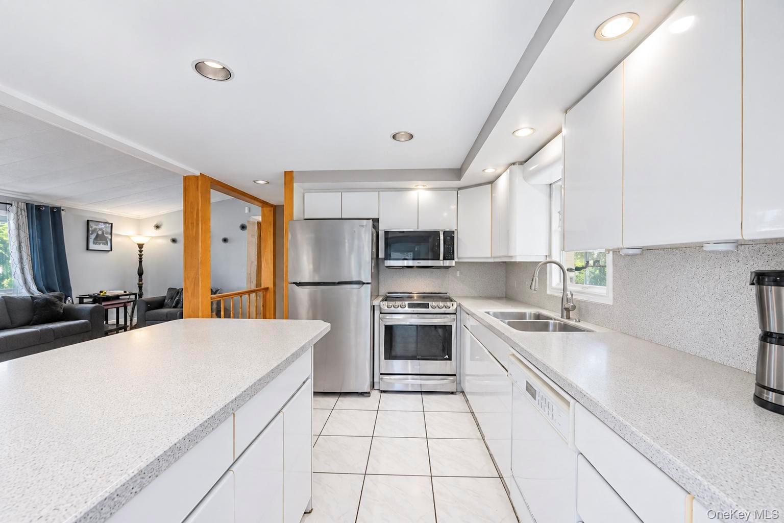 346 Jamaica Avenue Property Photo 14