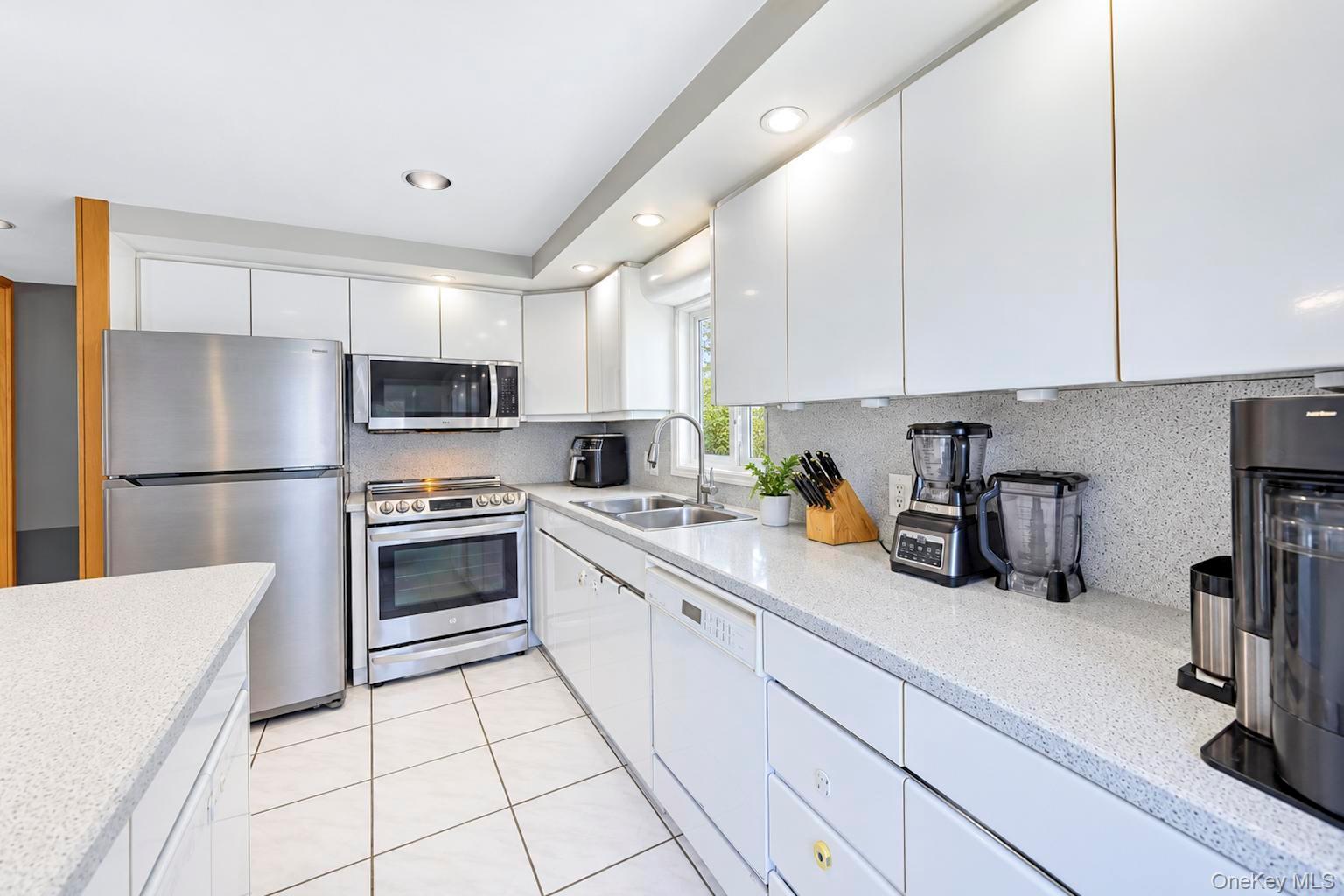 346 Jamaica Avenue Property Photo 15