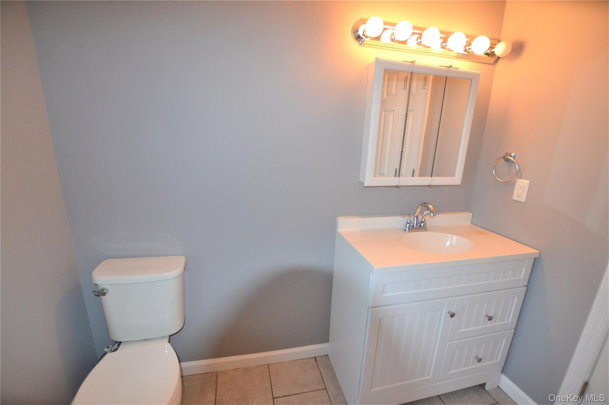 80 Depot #b Property Photo 6