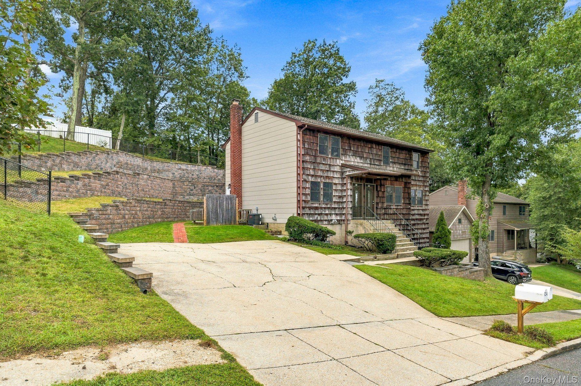 22-24 Conifer Court Property Photo 4