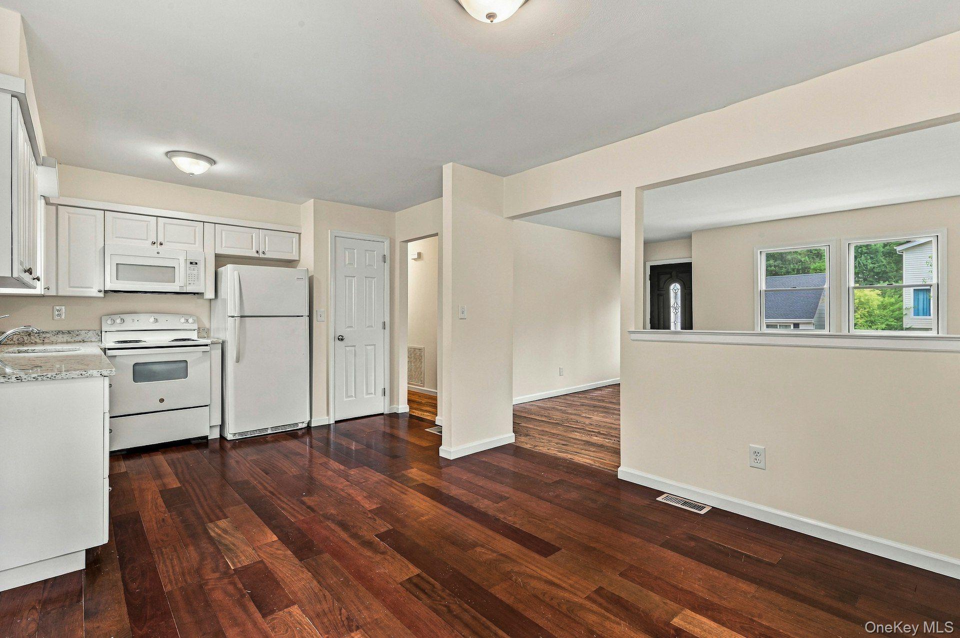 22-24 Conifer Court Property Photo 16