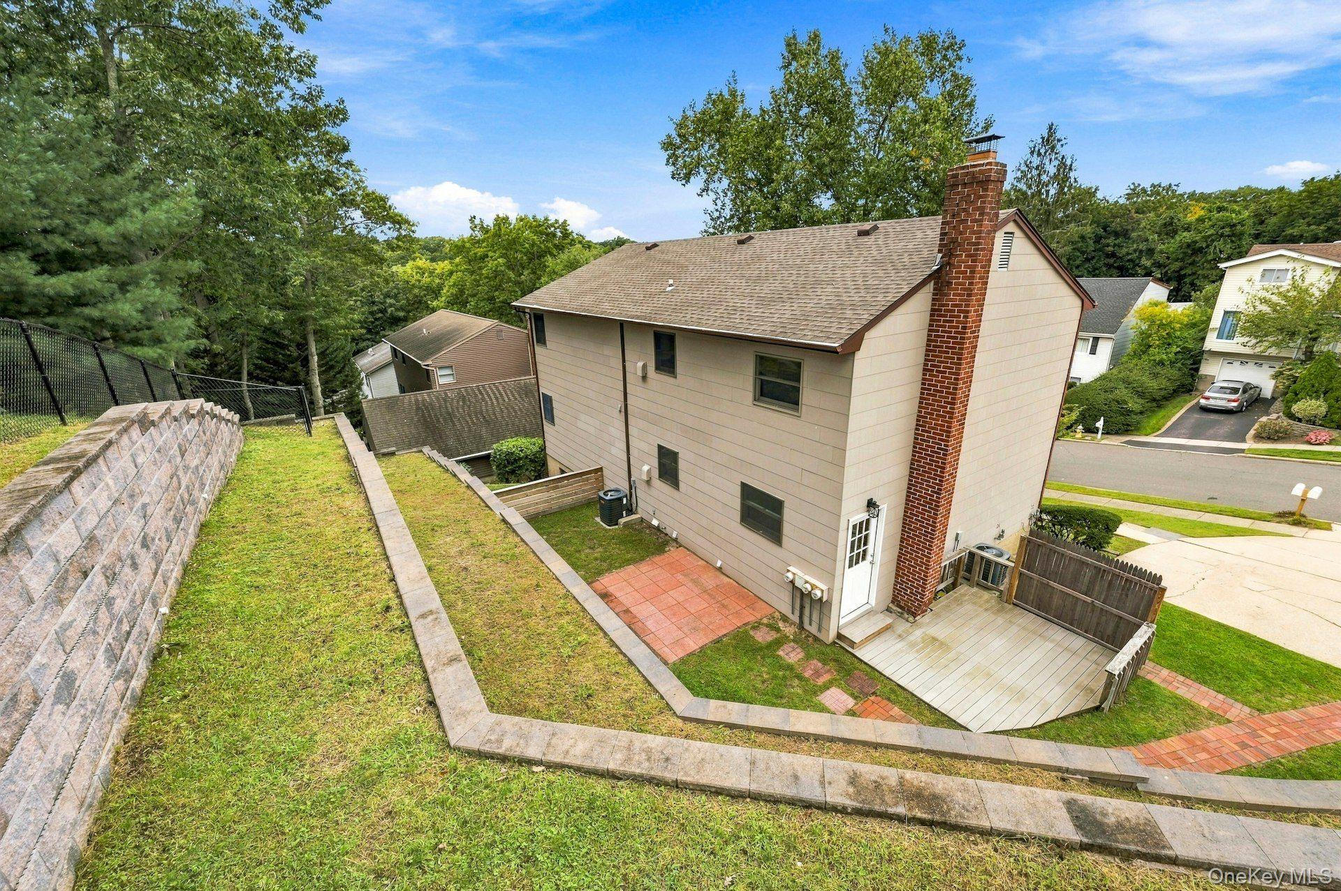 22-24 Conifer Court Property Photo 43