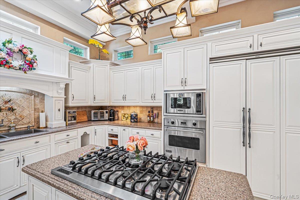 6 Carman Road Property Photo 16