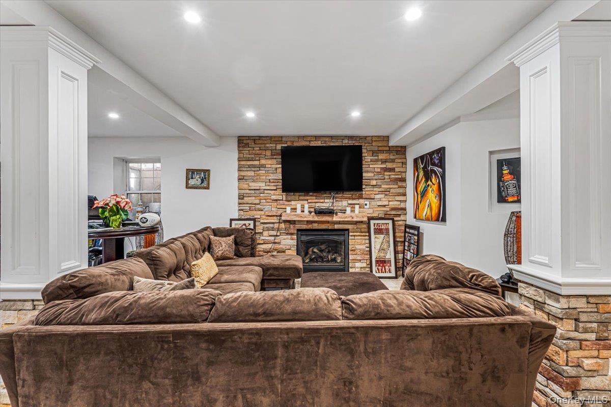 6 Carman Road Property Photo 40