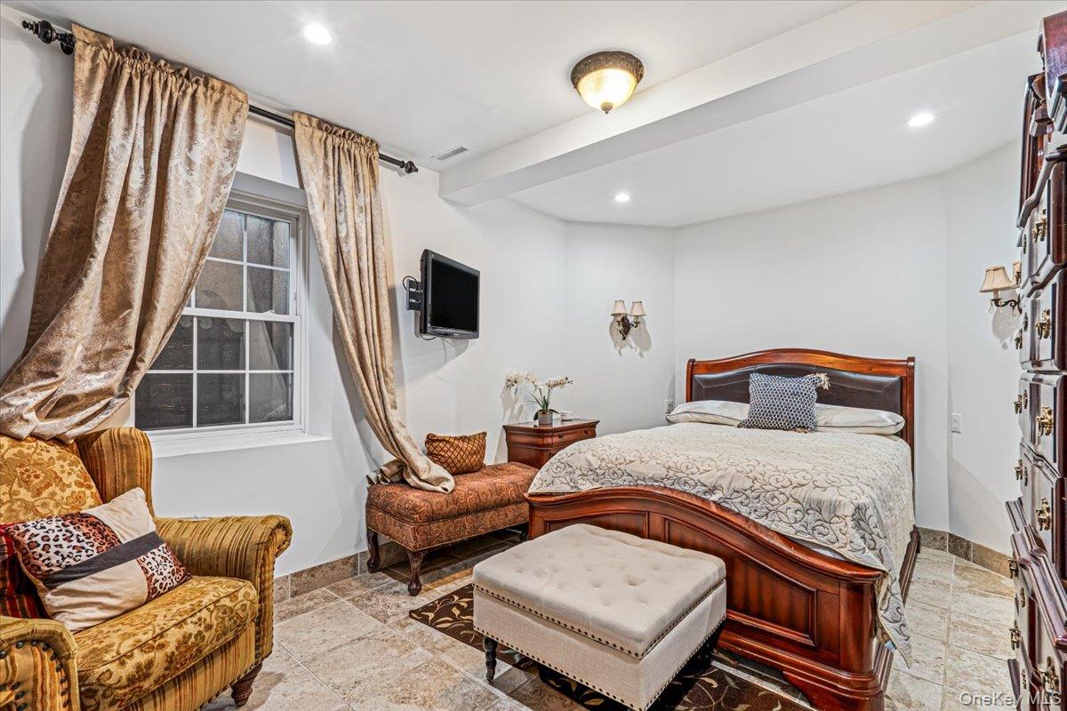 6 Carman Road Property Photo 41