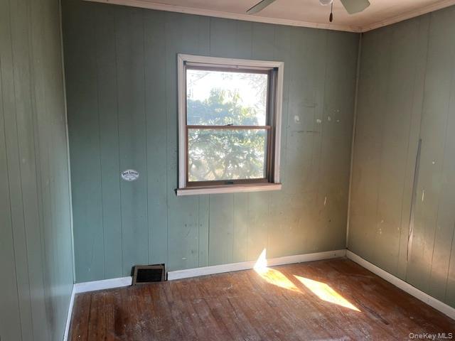 82 4th Street Property Photo 9
