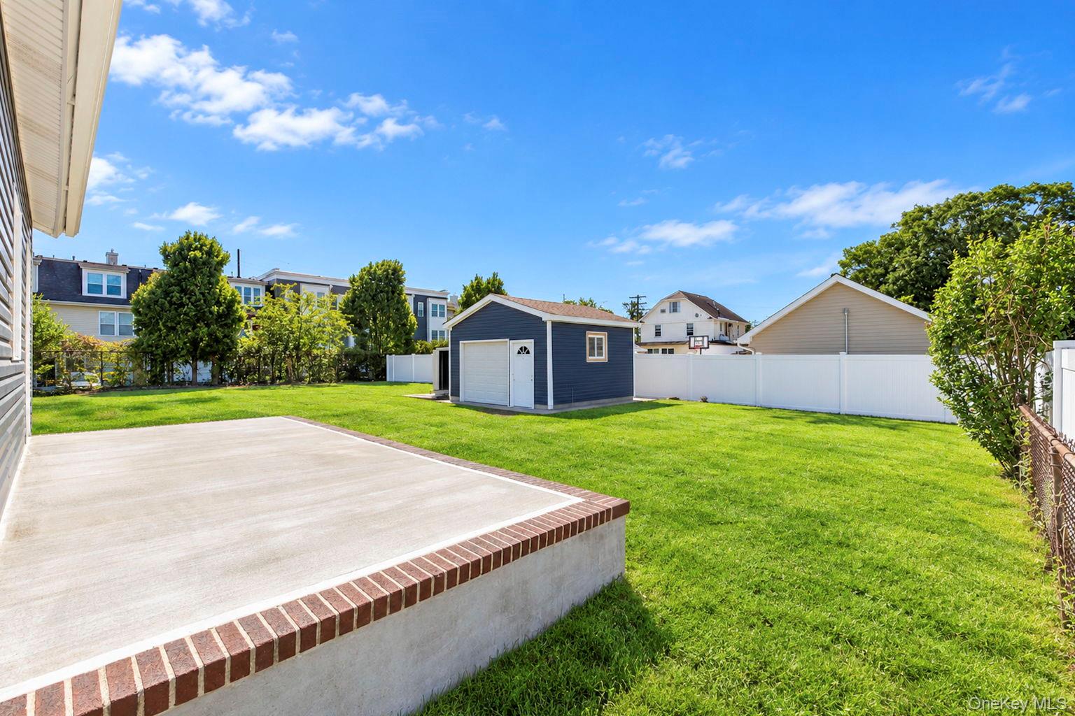 8 Burchell Boulevard Property Photo 9