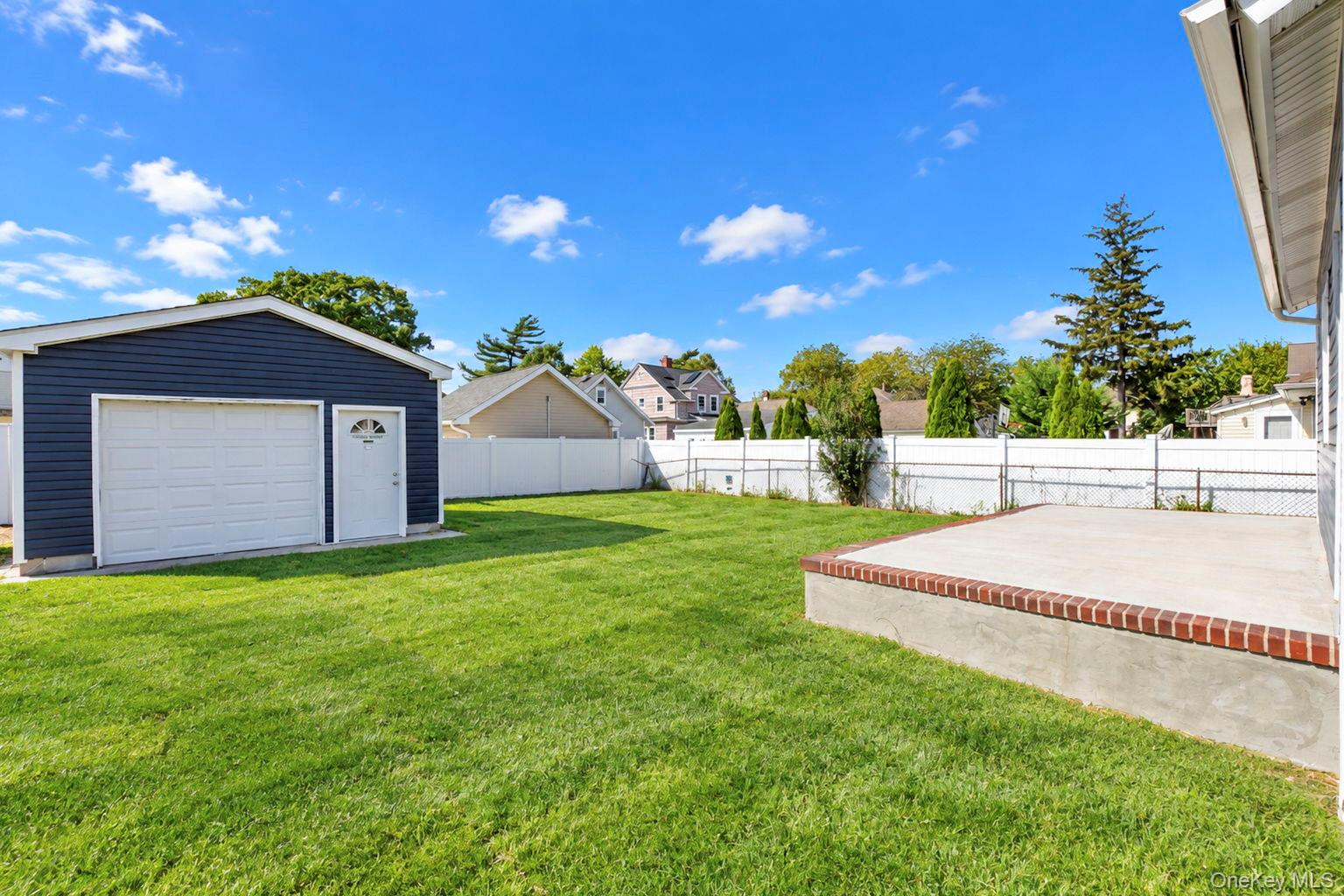 8 Burchell Boulevard Property Photo 10