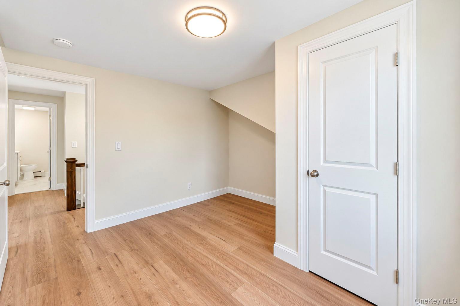8 Burchell Boulevard Property Photo 31